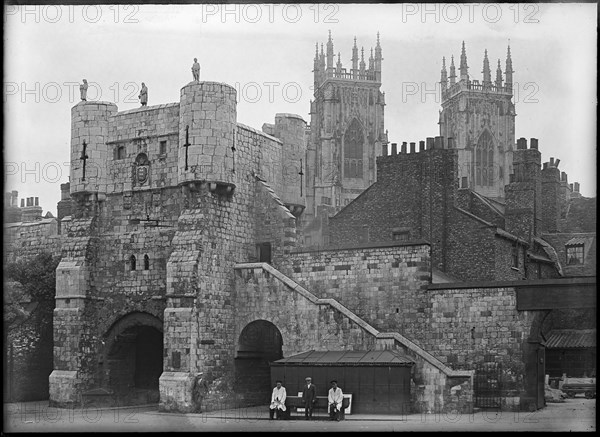 Bootham Bar, York, 1900-1940. Creator: Edwin Dockree.