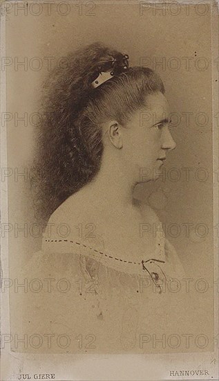 Pianist and composer Ingeborg Bronsart von Schellendorf (1840-1913). Creator: Photo studio Julius Giere, Hannover .