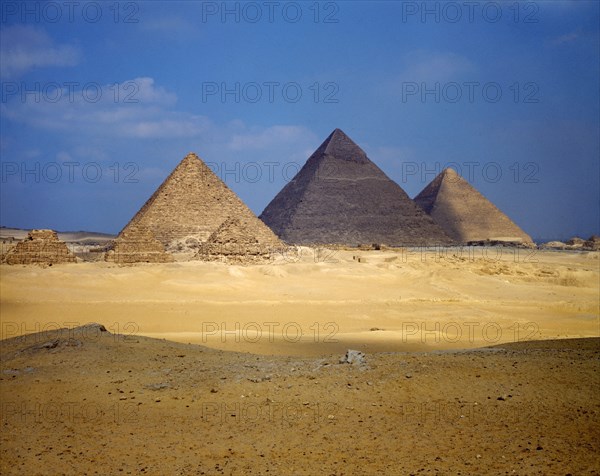 Pyramids, Giza, Egypt, 1984. Creator: Ethel Davies.