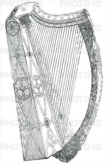 Harp of Queen Mary of Scots, 1850. Creator: Unknown.