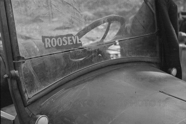 The windshield of a migratory agricultural laborer's car, Sacramento, California, 1936. Creator: Dorothea Lange.
