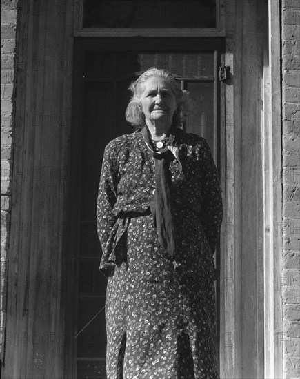 First schoolteacher of Escalante, Utah - Eighty-five years old, 1936. Creator: Dorothea Lange.