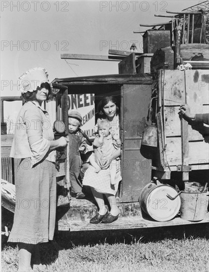 Drought refugees from Oklahoma looking for work in the pea fields of California, 1935. Creator: Dorothea Lange.