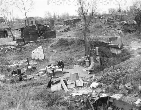 Migrant workers' camp, outskirts of Marysville, California, 1935. Creator: Dorothea Lange.