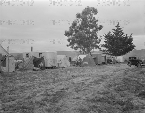 String of five housecars, California, 1936. Creator: Dorothea Lange.