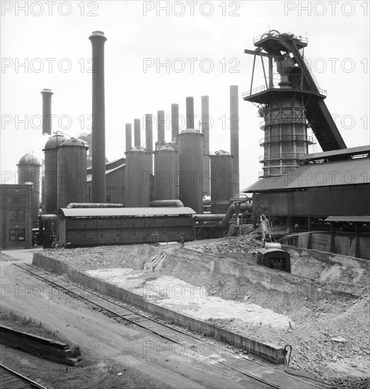 Sloss-Sheffield Steel and Iron Company, Birmingham, Alabama, 1936. Creator: Dorothea Lange.