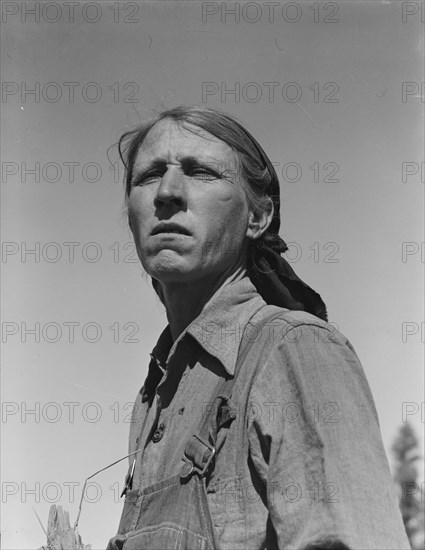 Drought refugee from Oklahoma in California, 1937. Creator: Dorothea Lange.