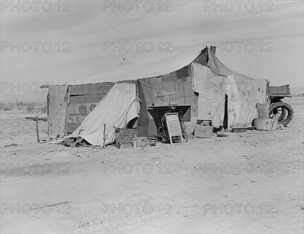 Home of a dust bowl refugee in California, Imperial County, California, 1937. Creator: Dorothea Lange.