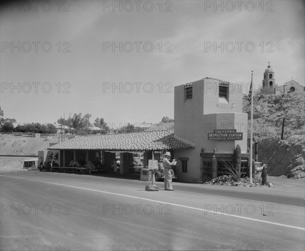 Inspection station on the California-Arizona state line, Yuma, Arizona, 1937. Creator: Dorothea Lange.