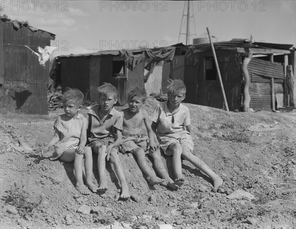 Children of migrant cotton field workers from Sweetwater, Oklahoma, 1937. Creator: Dorothea Lange.