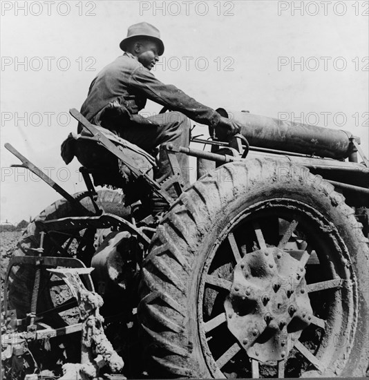 Tractor driver, Aldridge Plantation, Mississippi, 1937. Creator: Dorothea Lange.