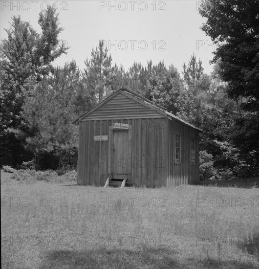 Public library in the southwestern section of Mississippi, in the piney woods, 1937. Creator: Dorothea Lange.