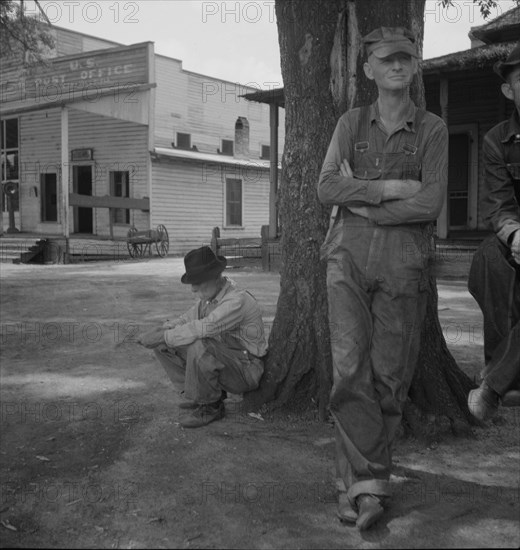 Stranded residents of Careyville, Florida, , 1937. Creator: Dorothea Lange.