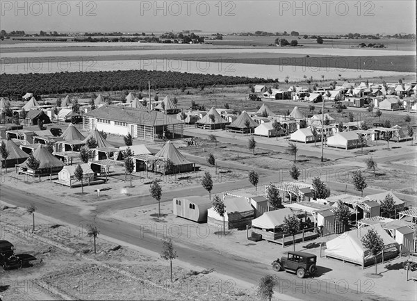 Farm Security Administration camp for migrant agricultural workers at Shafter, California, 1938. Creator: Dorothea Lange.