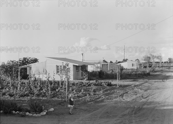 Type house at "Garden Homes", Kern County, California, 1938. Creator: Dorothea Lange.