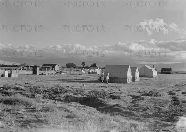 Housing of families living on (WPA) jobs, Kern County, California, 1938. Creator: Dorothea Lange.