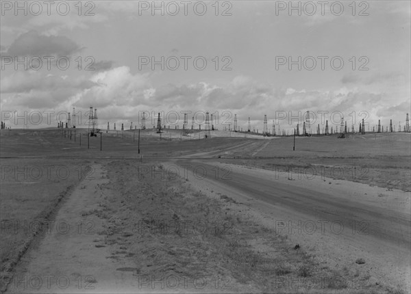 Oil fields, Kern County, California, 1938. Creator: Dorothea Lange.