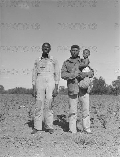 Ex-tenants, now day laborers, Ellis County, Texas, 1937. Creator: Dorothea Lange.