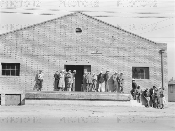 Warehouse, used as distributing office for FSA relief grants..., Bakersfield, California, 1938. Creator: Dorothea Lange.