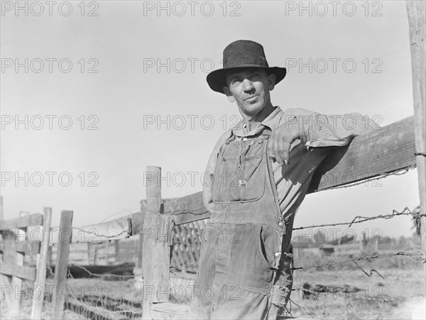 Farm Security Administration (FSA) rural rehabilitation client, Tulare County, California, 1938. Creator: Dorothea Lange.