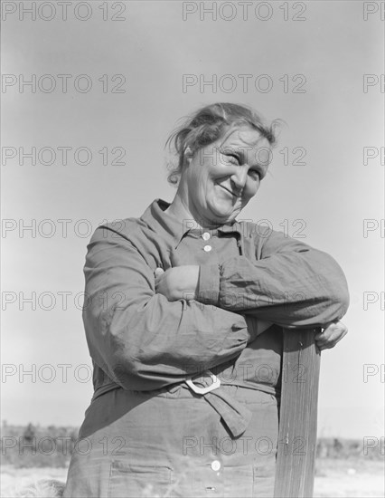 Arkansas mother, now a rural rehabilitation client, Tulare County, California, 1938. Creator: Dorothea Lange.