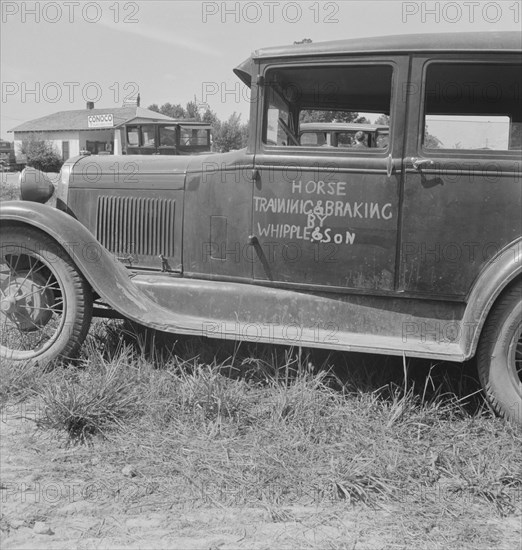 Northwestern Arkansas, 1938. Creator: Dorothea Lange.