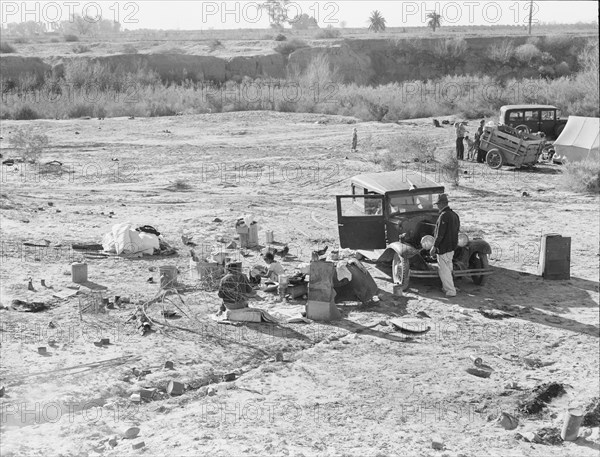 Migratory families at 7 a.m. near Imperial Valley, California, 1939. Creator: Dorothea Lange.