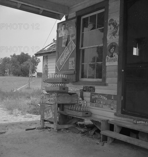 Country filling station owned and operated by tobacco farmer, Granville County, North Carolina, 1939 Creator: Dorothea Lange.