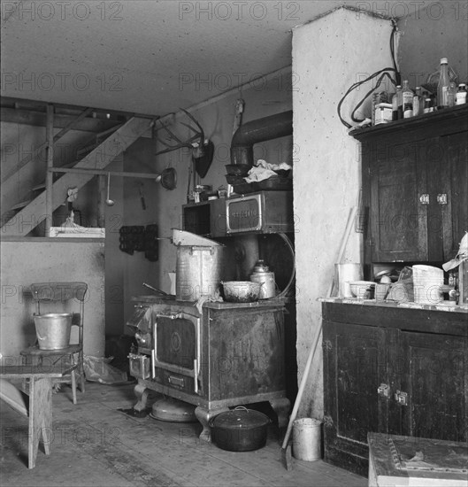 Another corner of the Soper kitchen, Willow Creek area, Malheur County, Oregon, 1939. Creator: Dorothea Lange.