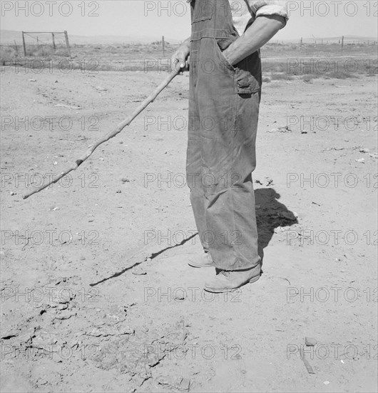 Chris Ament, German-Russian dry land wheat farmer, who survived...Columbia Basin, 1939. Creator: Dorothea Lange.