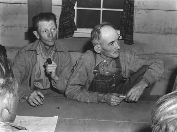 Meeting of the camp council, FSA camp, Farmersville, California, 1939. Creator: Dorothea Lange.