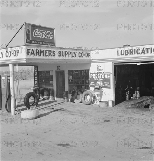 Farmers' supply co-op, Nyssa, Malheur County, Oregon, 1939. Creator: Dorothea Lange.