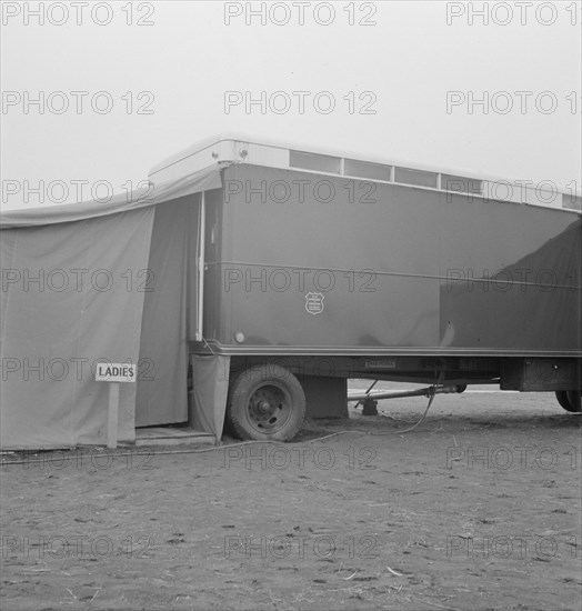 Exterior of shower unit, FSA camp, Merrill, Klamath County, Oregon, 1939. Creator: Dorothea Lange.