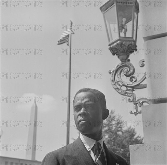 Washington, D.C. International student assembly. Mbonu Ojike, an African delegate from Nigeria.