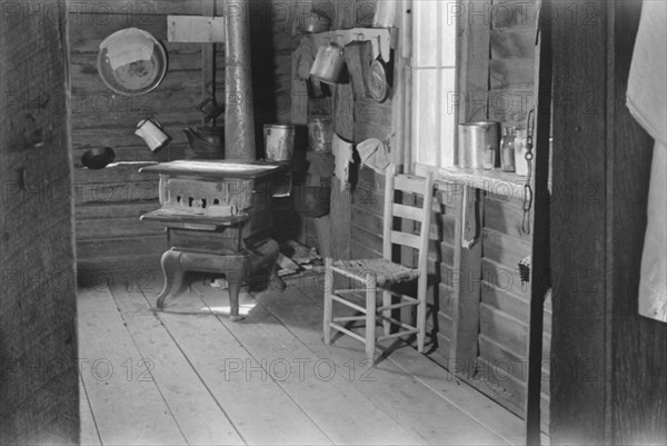 Kitchen in house of Floyd Burroughs, sharecropper, near Moundville, Hale County, Alabama.