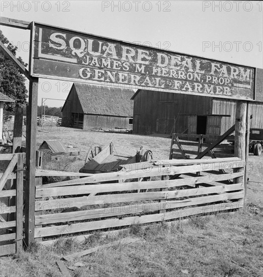 Note on changing rurual life. On U.S. 99. Benton County, Oregon, Williamette Valley.