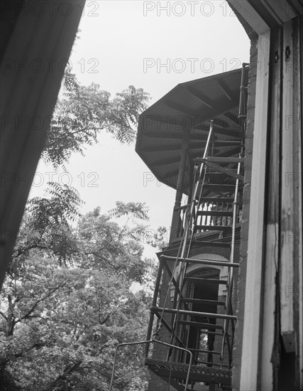 Washington, D.C. Balcony of house being wrecked on Independence Avenue.