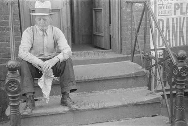 New York, New York. 61st Street between 1st and 3rd Avenues. A tenant.