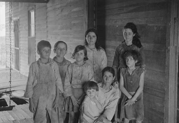 Frank Tengle family, Hale County, Alabama. Sharecroppers.
