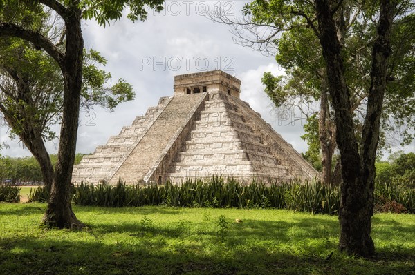 Chichen-Itza.