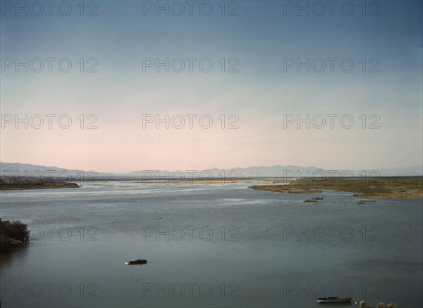 Santa Fe R.R. crosses the Colorado River into California between Topock, Arizona and Beal, CA., 1943 Creator: Jack Delano.