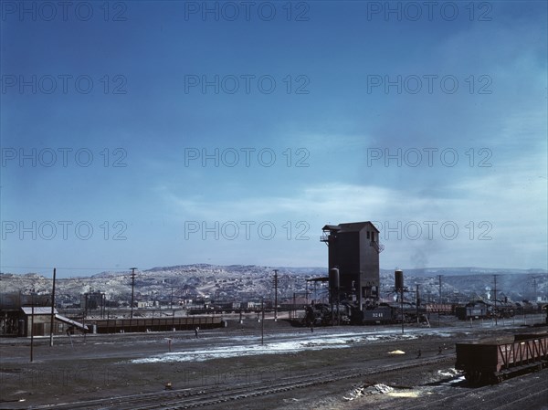 Santa Fe R.R. yard, Gallup, New Mexico, 1943. Creator: Jack Delano.