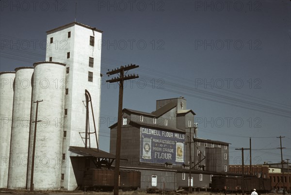 Grain elevators, Caldwell, Idaho, 1941. Creator: Russell Lee.