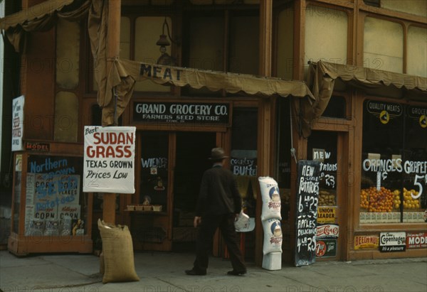 Seed and feed store, Lincoln, Nebr., 1942. Creator: John Vachon.