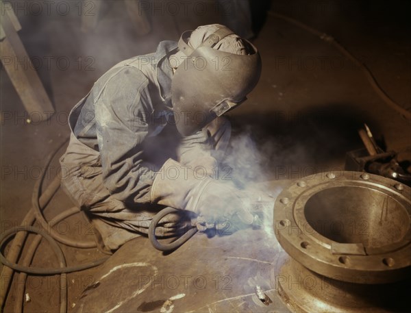 Welder making boilers for a ship, Combustion Engineering Co., Chattanooga, Tenn., 1942. Creator: Alfred T Palmer.