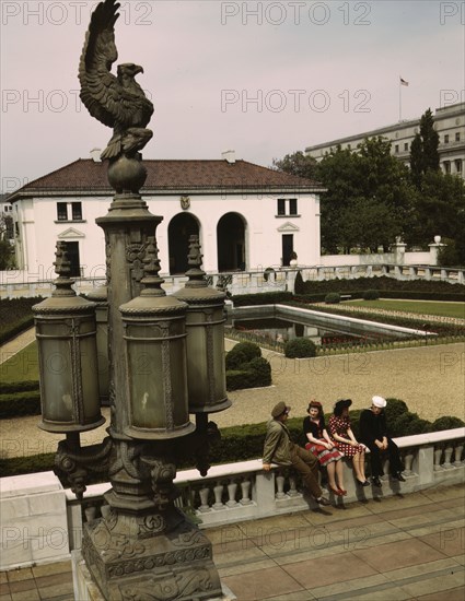 Garden of the Pan American Building, Washington, D.C., 1943. Creator: John Collier.