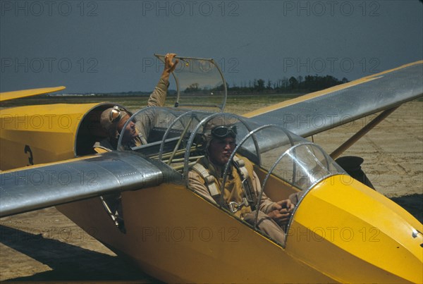 Marine lieutenants, glider pilots in training at Page Field, Parris Island, S.C., 1942. Creator: Alfred T Palmer.