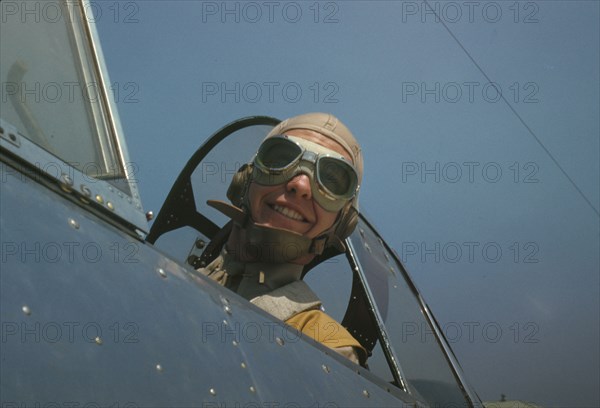 Marine lieutenant, glider pilot in training, ready for...at Page Field, Parris Island, S.C., 1942. Creator: Alfred T Palmer.