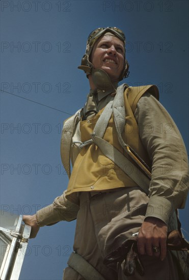 Marine lieutenant, glider pilot in training at Page Field, Parris Island, S.C., 1942. Creator: Alfred T Palmer.