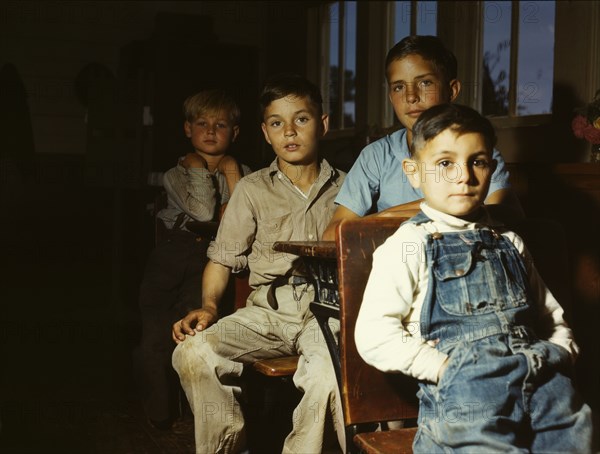 Rural school children, San Augustine County, Texas, 1943. Creator: John Vachon.